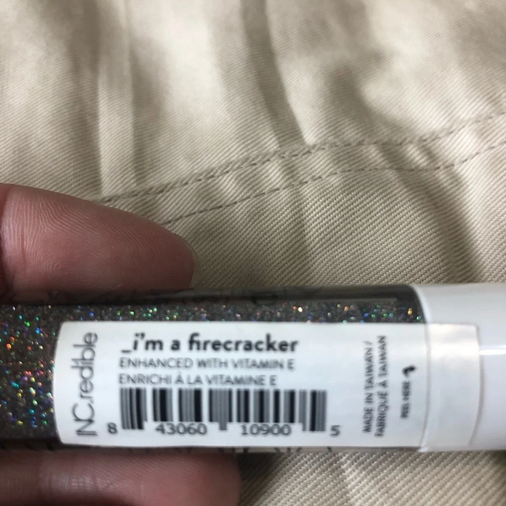 INCredible GLITTERGASM Glitter Lip Topper, I'm a Firecracker silver